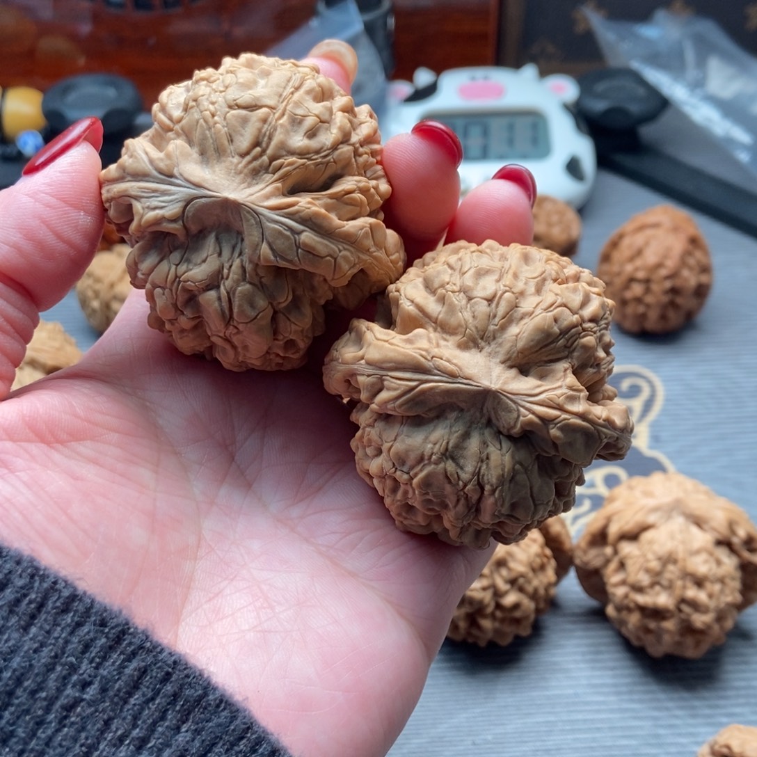 大***水吊坠文玩核桃核桃