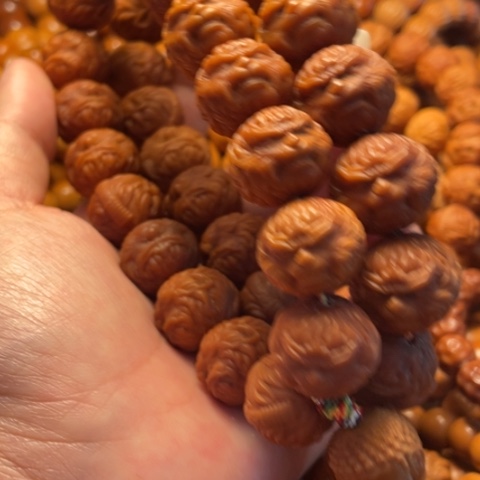 手串猴头核桃丫*挠舞台