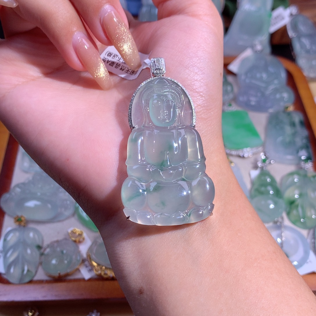 翡翠吊坠(不含链)18K金镶嵌泵**主