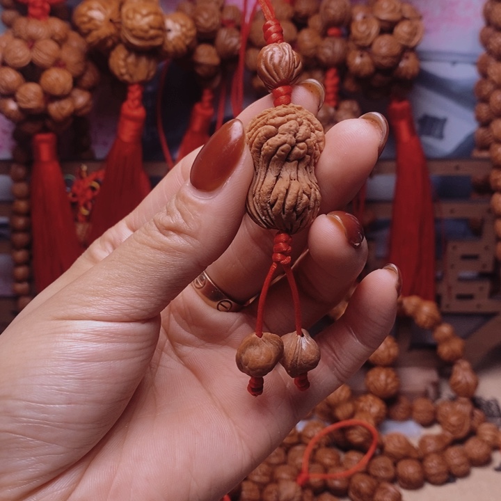 吊坠桃核龙纹桃枭