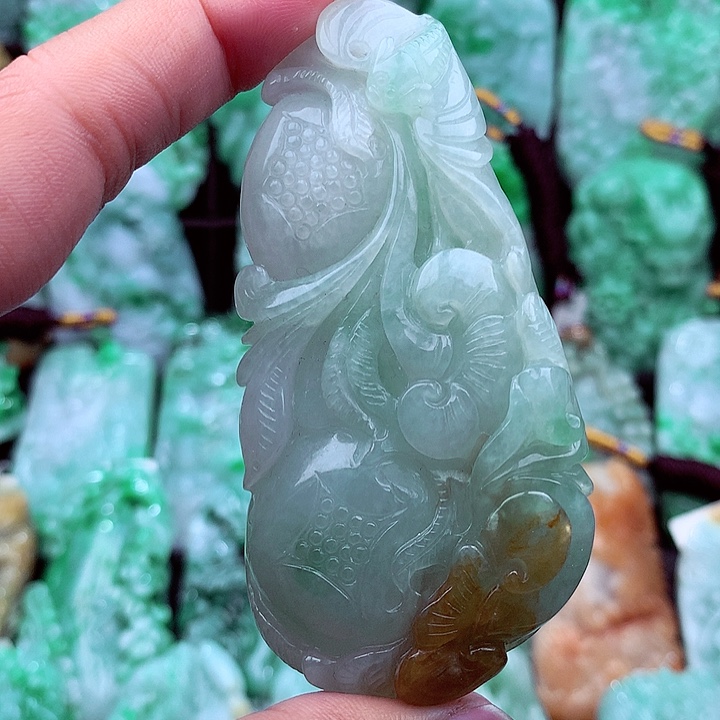 翡翠吊坠(不含链)未镶嵌