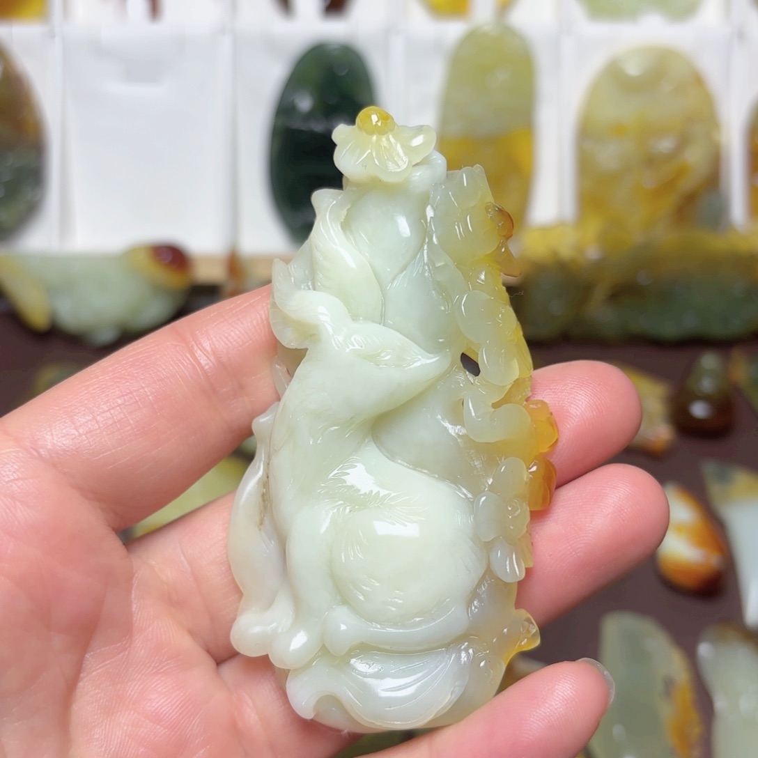 蛇纹石玉吊坠(不含链)未镶嵌