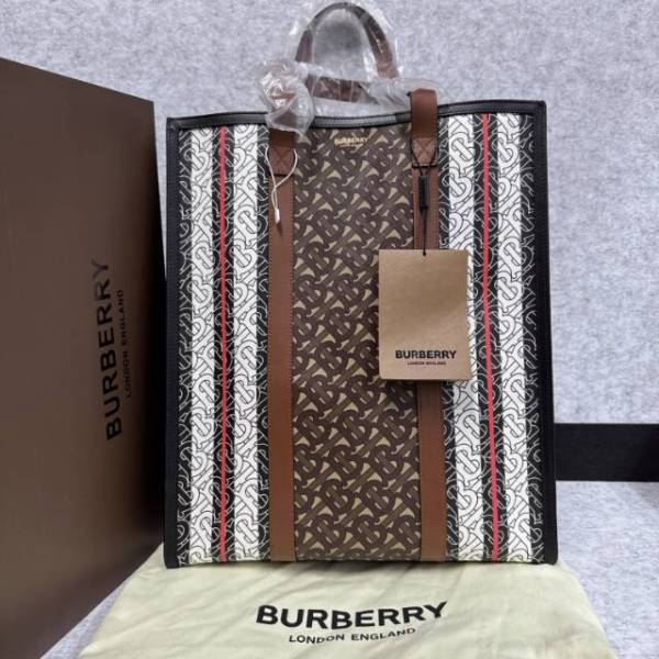 博柏利/95新/包包/250205IQ0004/C12024578566