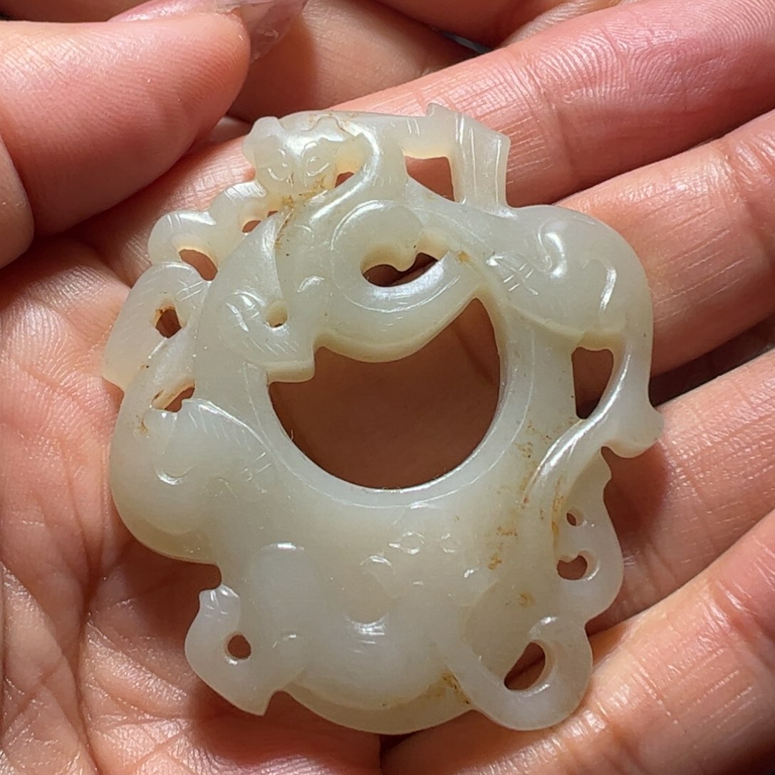 和田玉颈饰未镶嵌