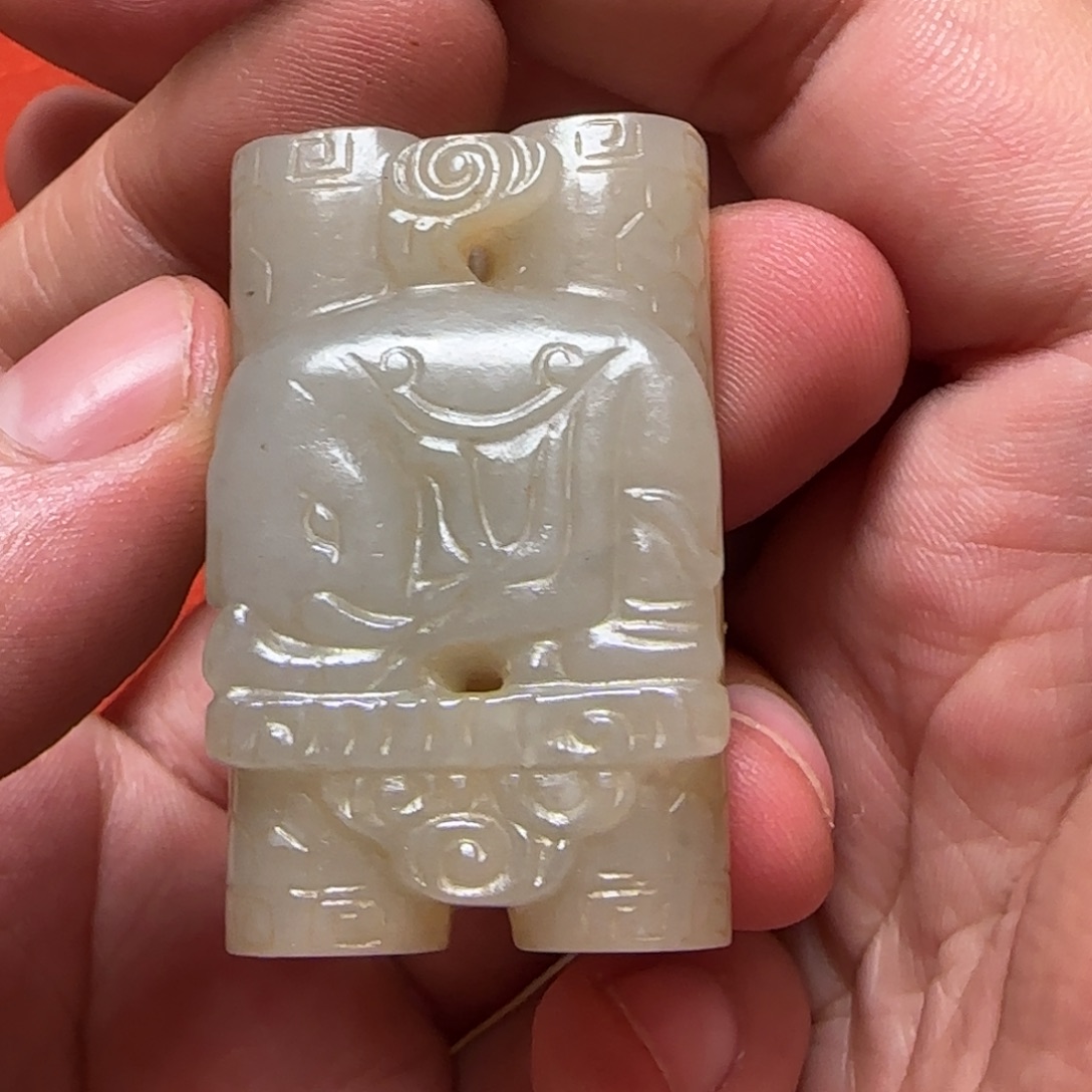 厚***缘和田玉未镶嵌挂件