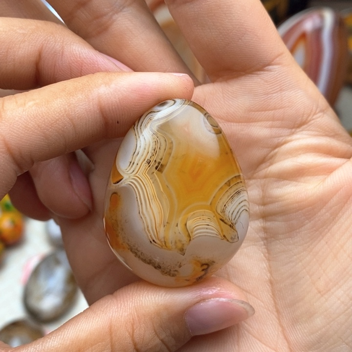 山***痕玛瑙/玉髓未镶嵌颈饰