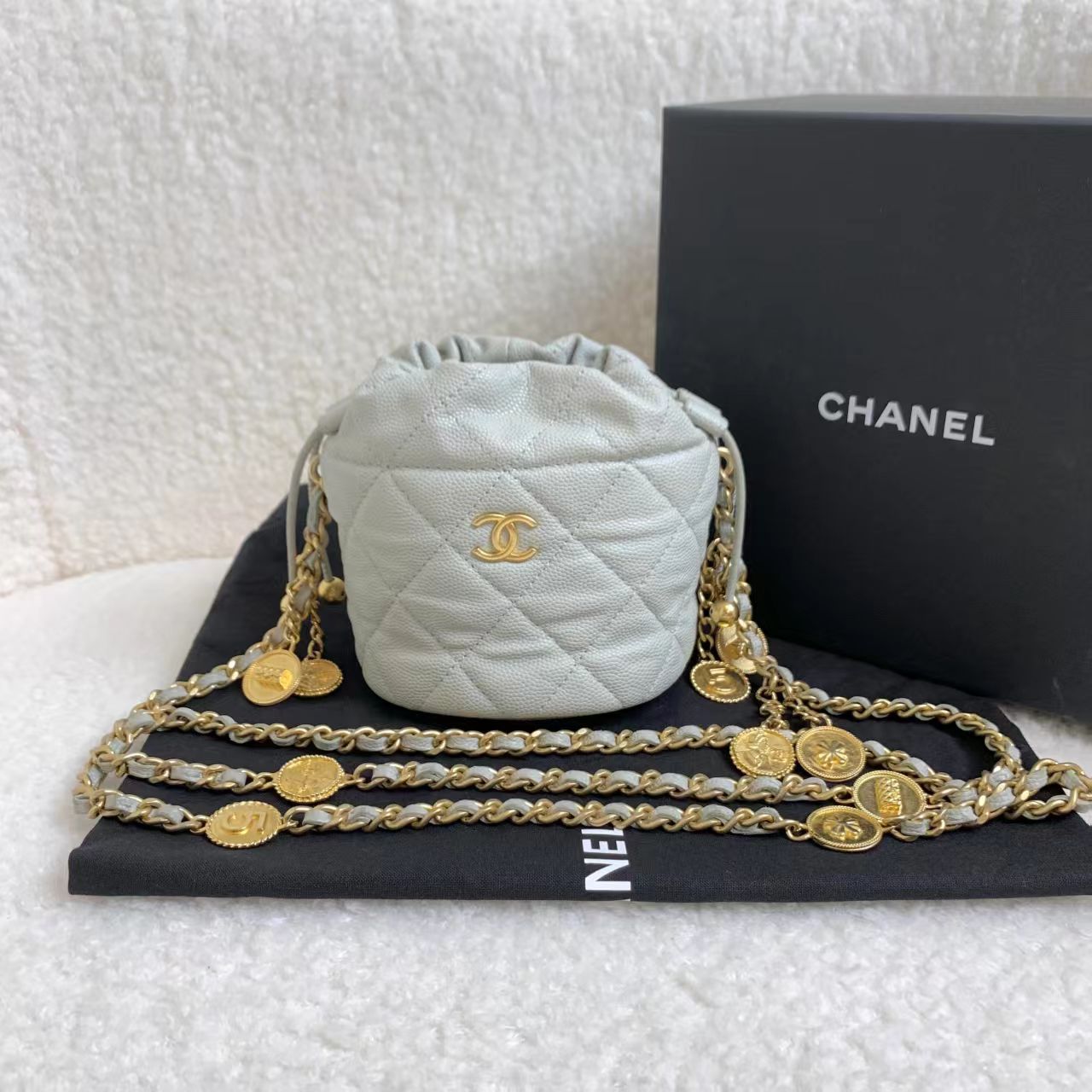 95新 Chanel/香奈儿 金币mini水桶/12期免息/44645622/代卖服务