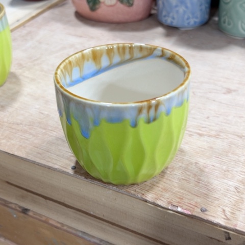 陶瓷满9元发货口径不清楚问客服谢谢