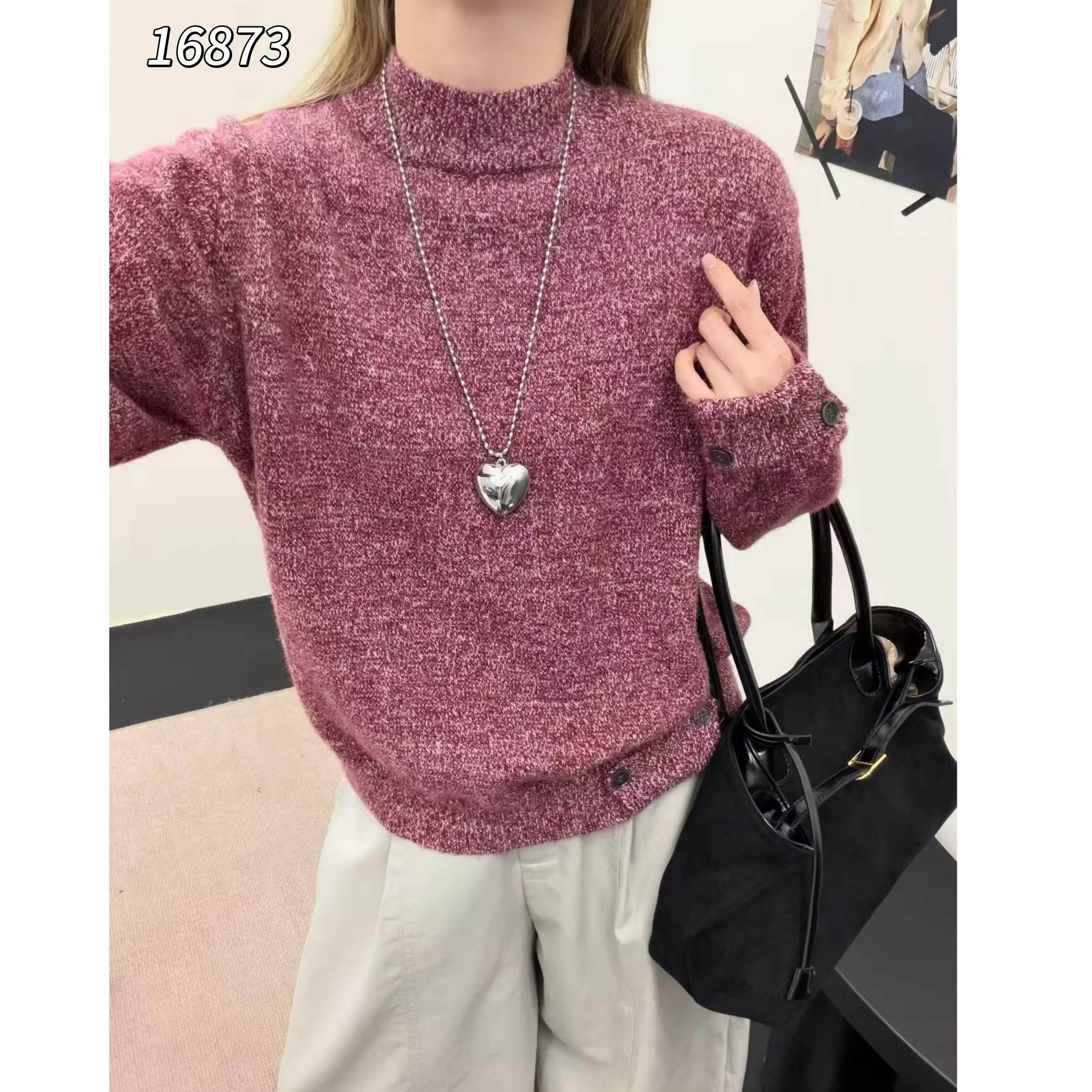 16873（部分无水洗唛，介意慎拍）WANGDAN新款圆领下摆两粒扣针织衫