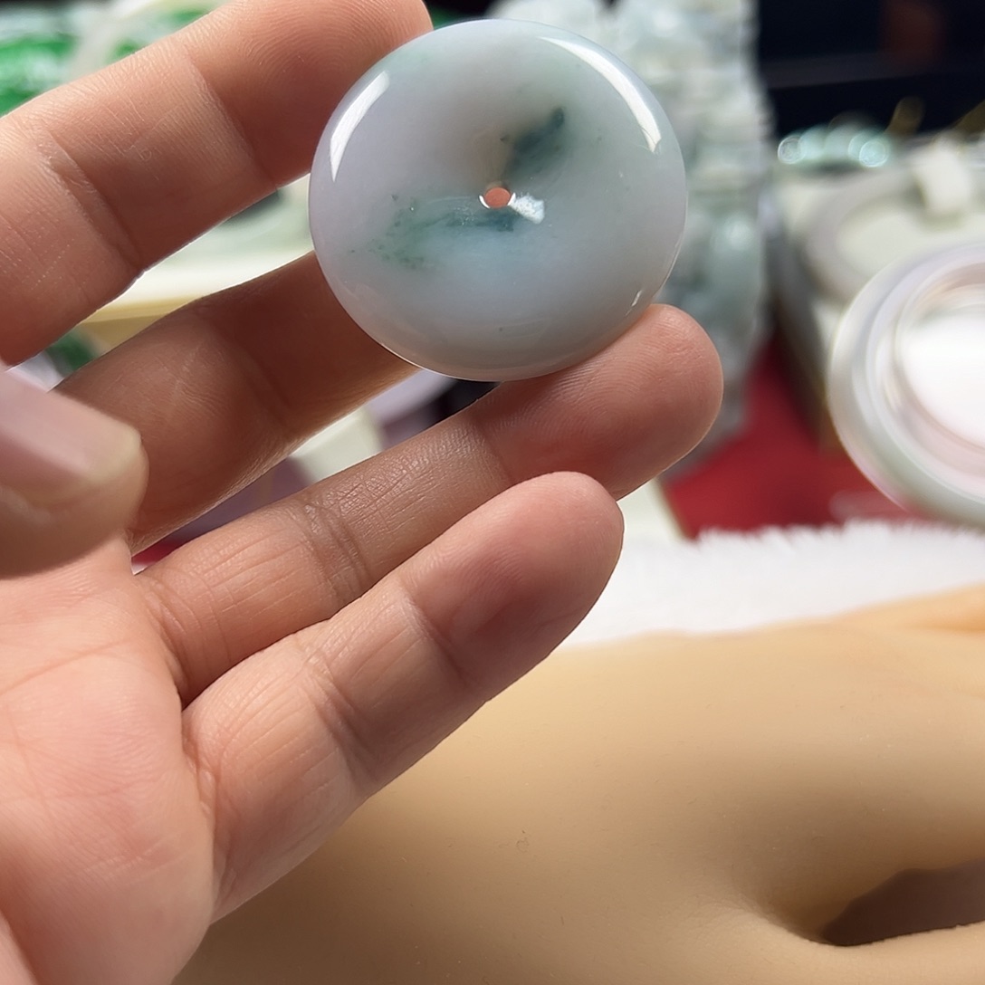 颈饰未镶嵌翡翠缅甸天然翡翠平安扣