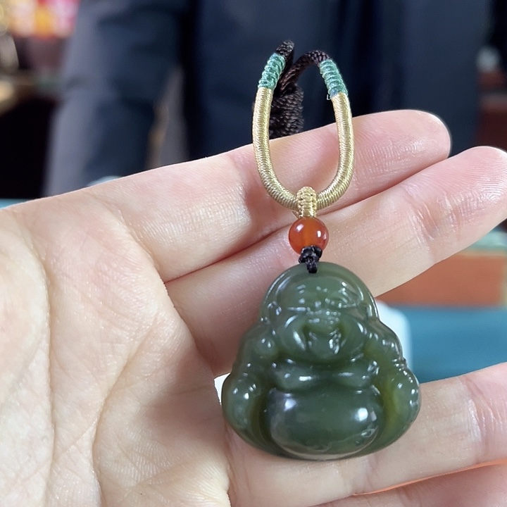 和田玉吊坠未镶嵌