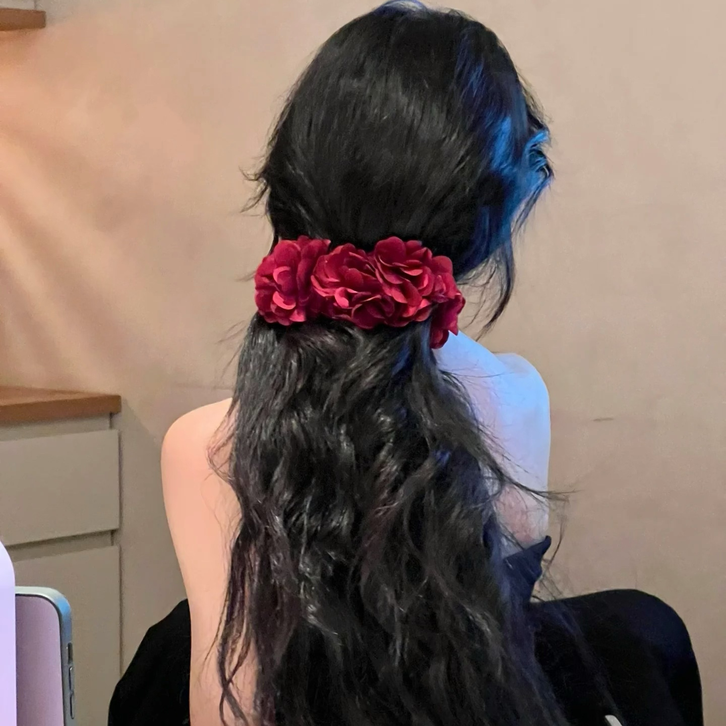 易梦玲同款红色花朵夹超大香蕉夹出游氛围感明媚美人鱼造型高级感