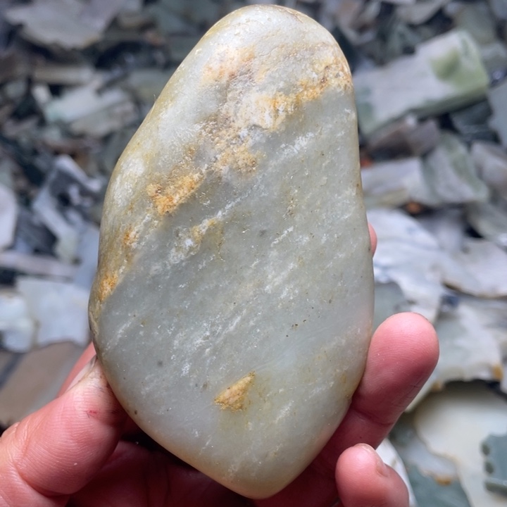 和田玉未镶嵌珠宝半成品