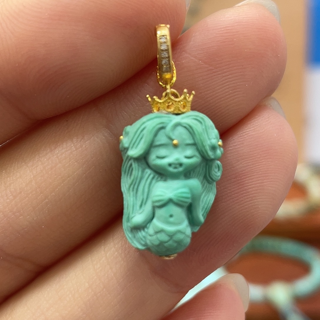 绿松石18K金镶嵌珠宝奇石