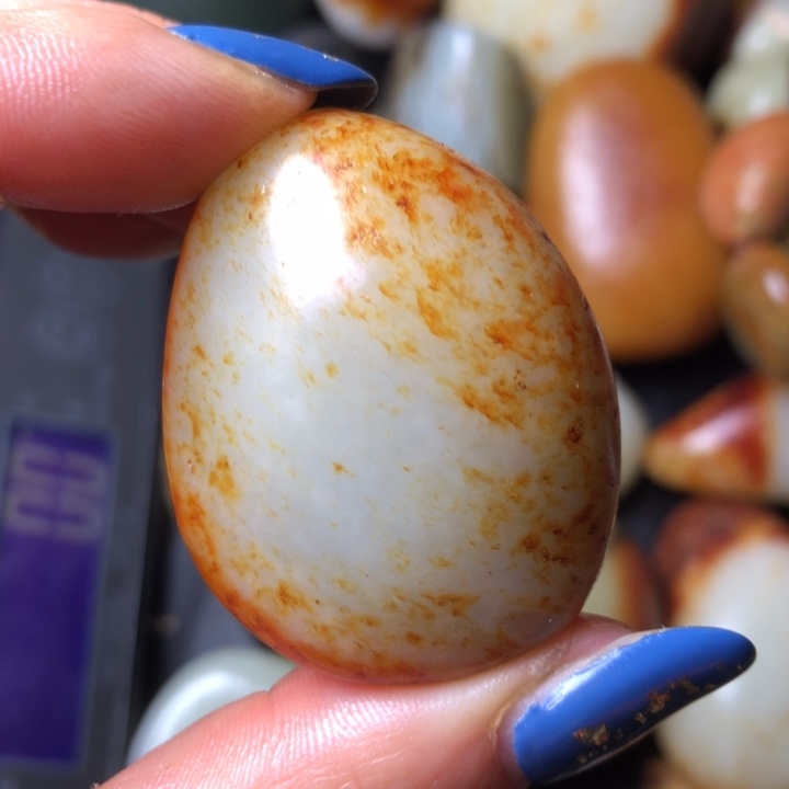 和田玉未镶嵌珠宝奇石