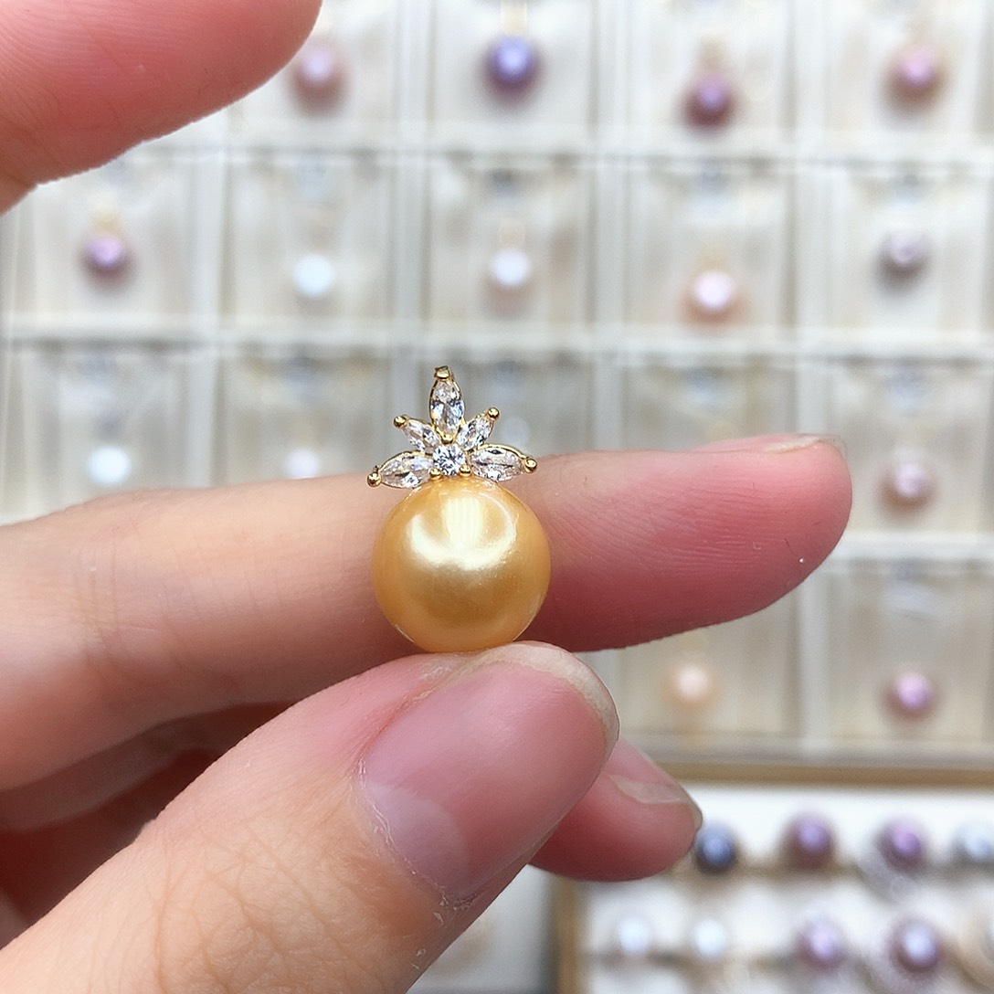 淡水珍珠颈饰合金