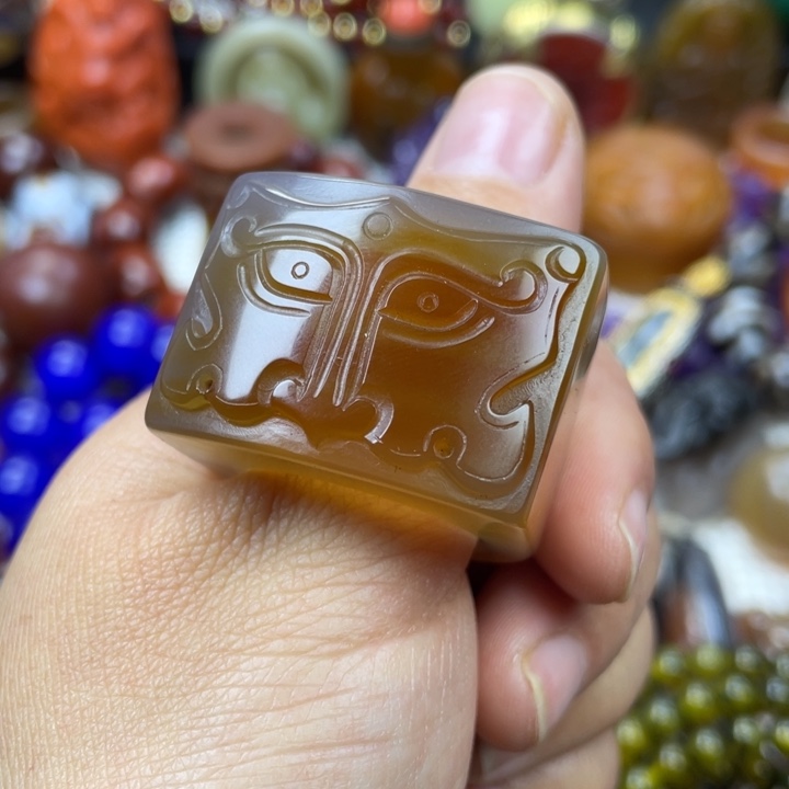 玛瑙/玉髓颈饰未镶嵌