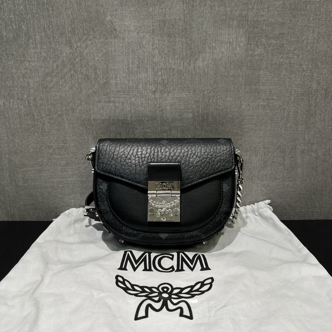 95新 MCM 单肩斜挎马鞍链条包 27281