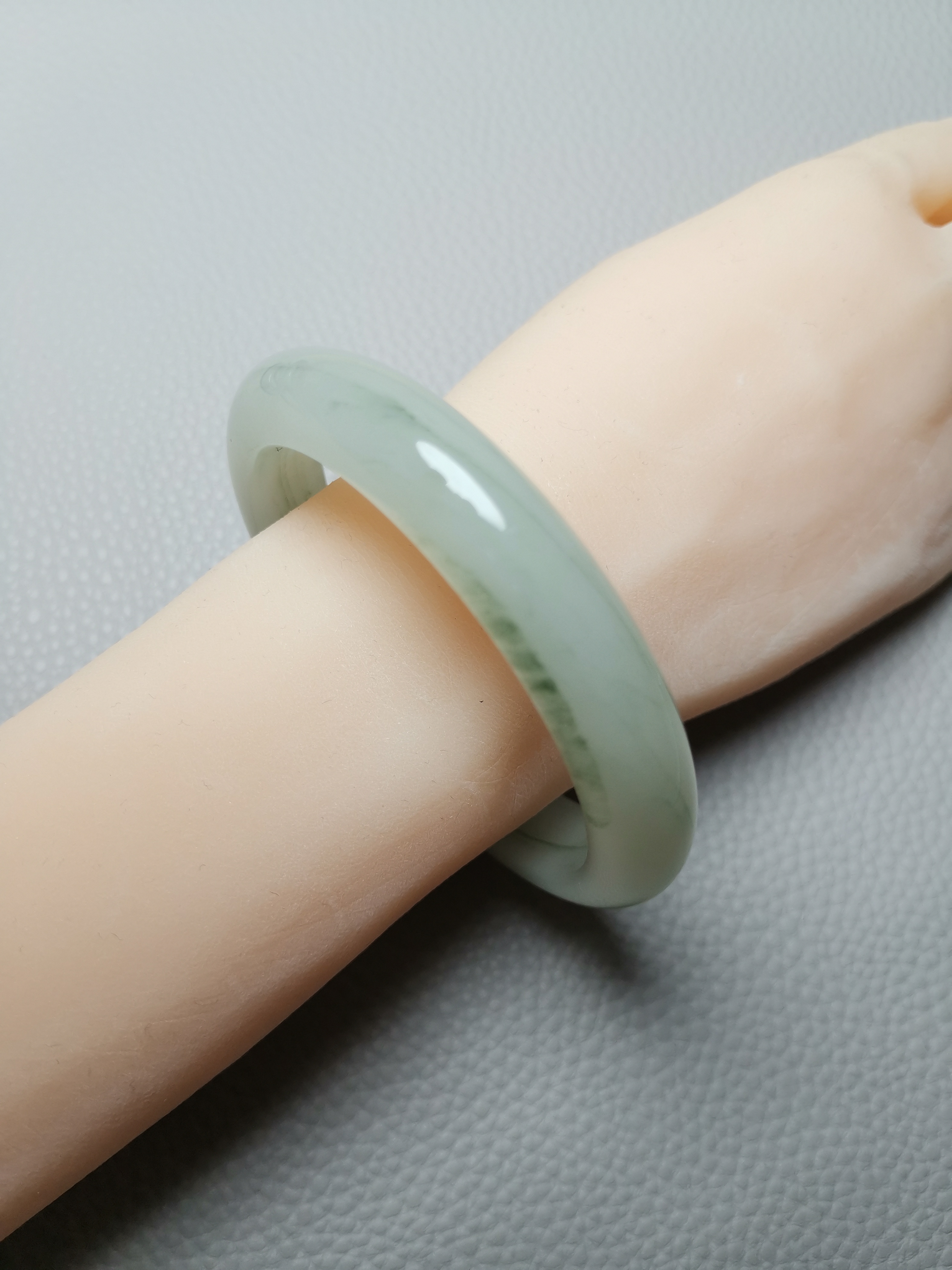 111号A-圈口59-60-天然玉石-正品保障，天山翠，冰翠，雪翠