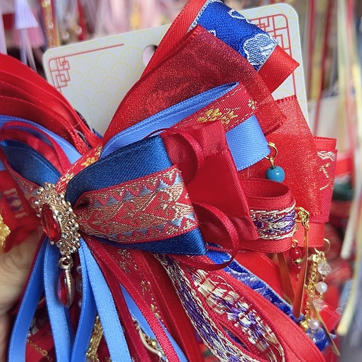 多彩爱心刺绣25码，2.5宝蓝国风开口笑 25码材料