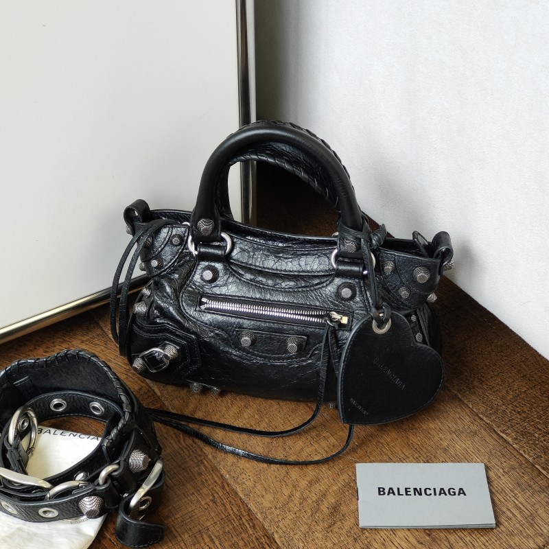 95新 Balenciaga/巴黎世家 Azul-黑银羊皮小号手提斜挎包/52073