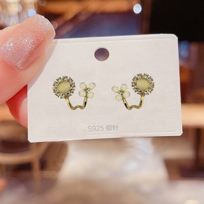合金锆石耳饰 高级感猫眼石花朵耳钉女网红轻奢小众设计感时尚