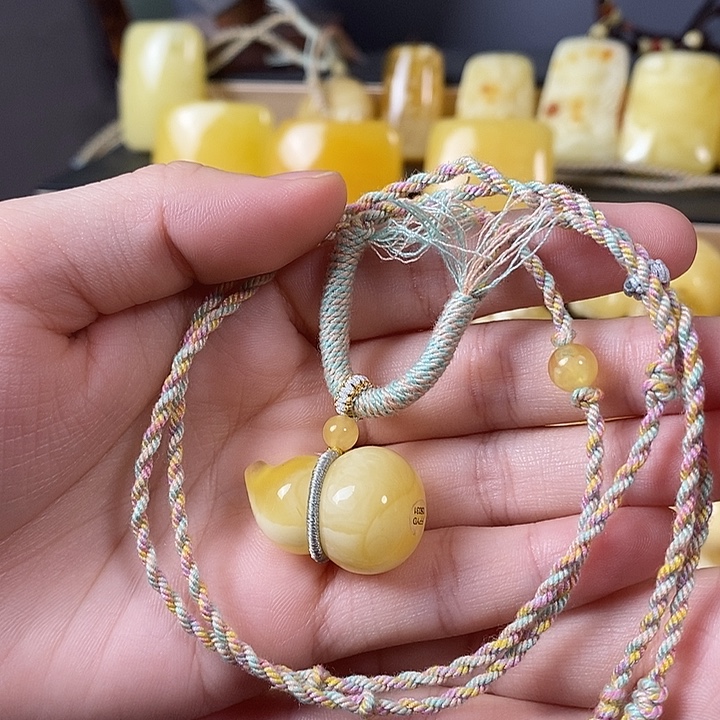 琥珀未镶嵌裸石葫芦