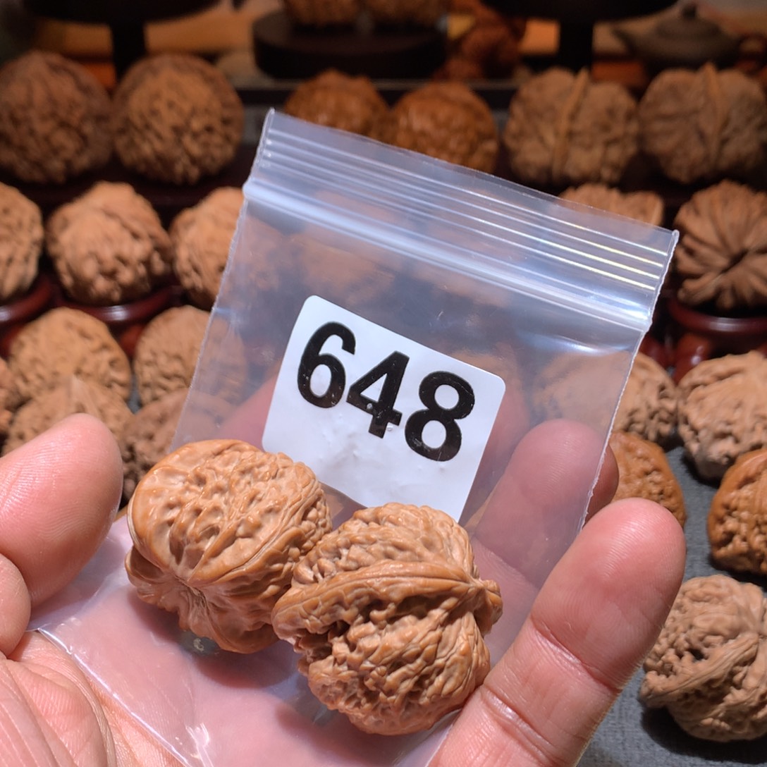 3***_桃核把件白狮子648号