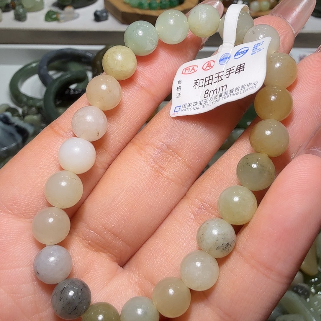 和田玉未镶嵌珠宝奇石