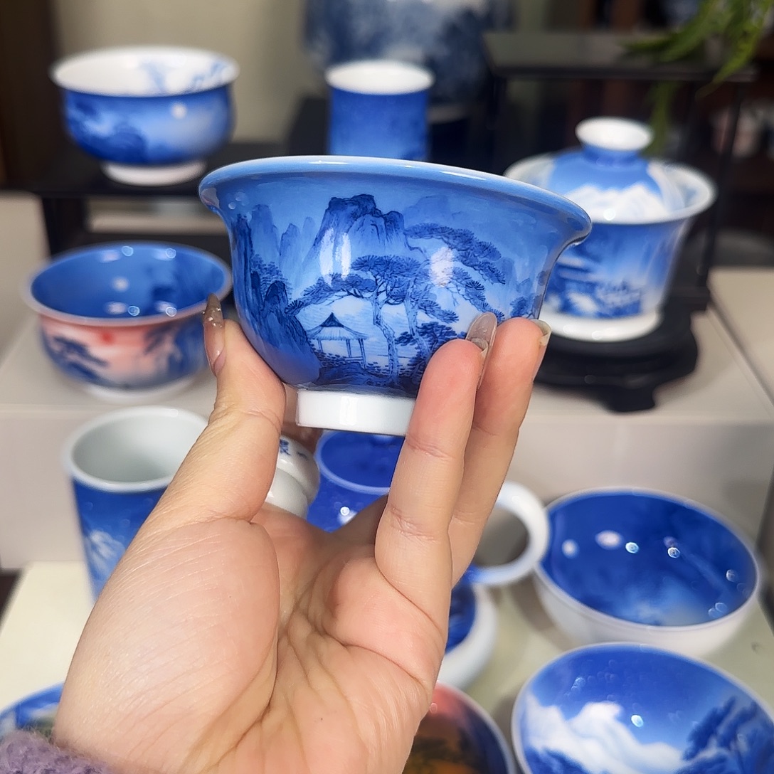 小***馆青花山水夜景杯杯