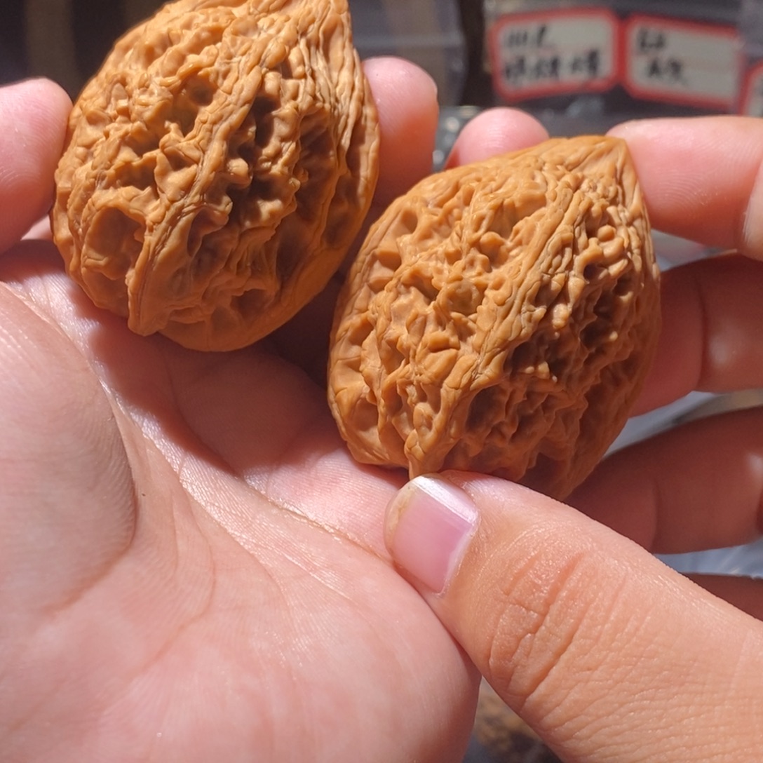 …***`文玩核桃吊坠41全品大古石