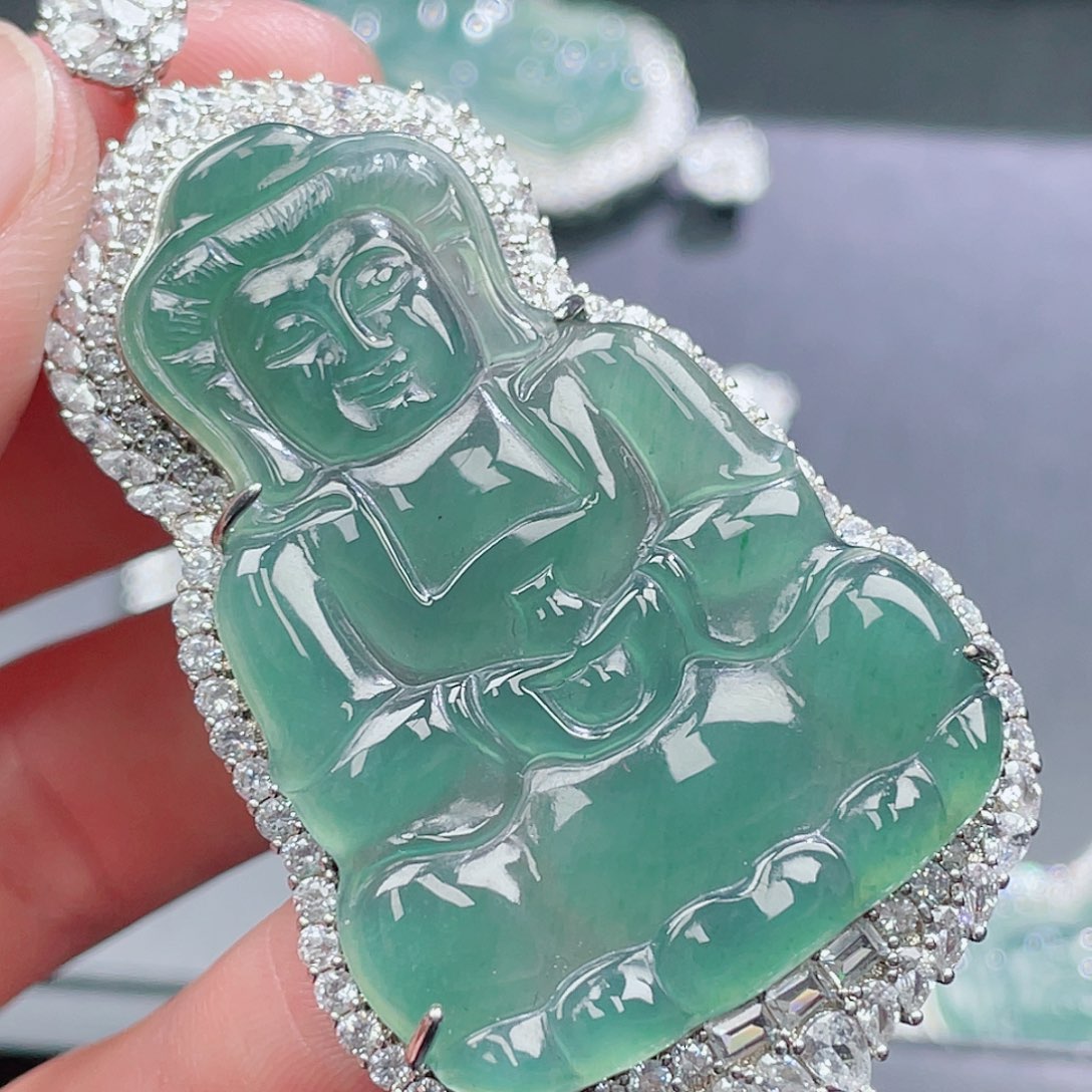 翡翠颈饰未镶嵌34，