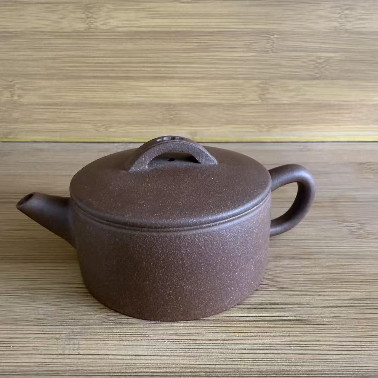 HB正宗宜兴原矿粗砂紫宽口扁汉瓦壶高档功夫泡茶壶茶具礼品