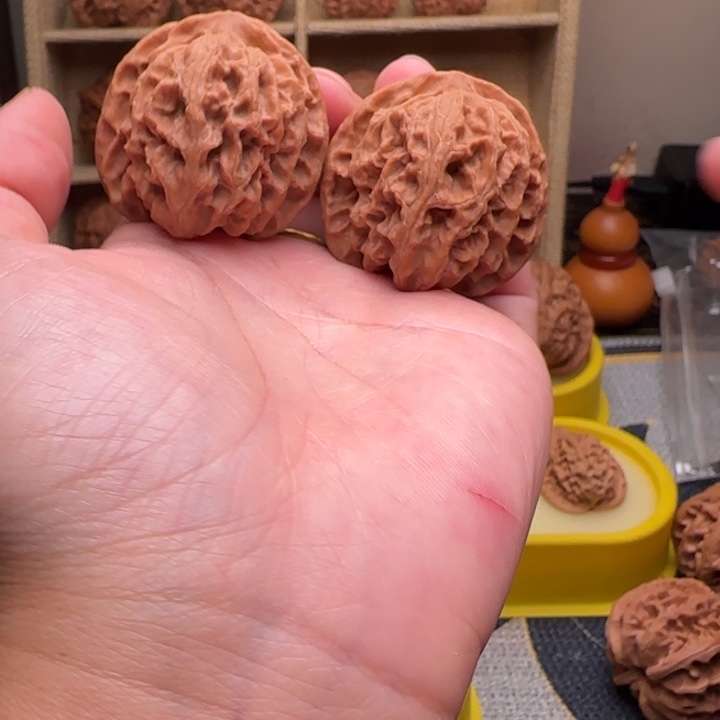 文玩核桃吊坠苹果圆