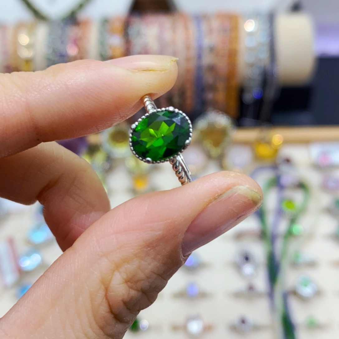 透辉石戒指银S925镶嵌