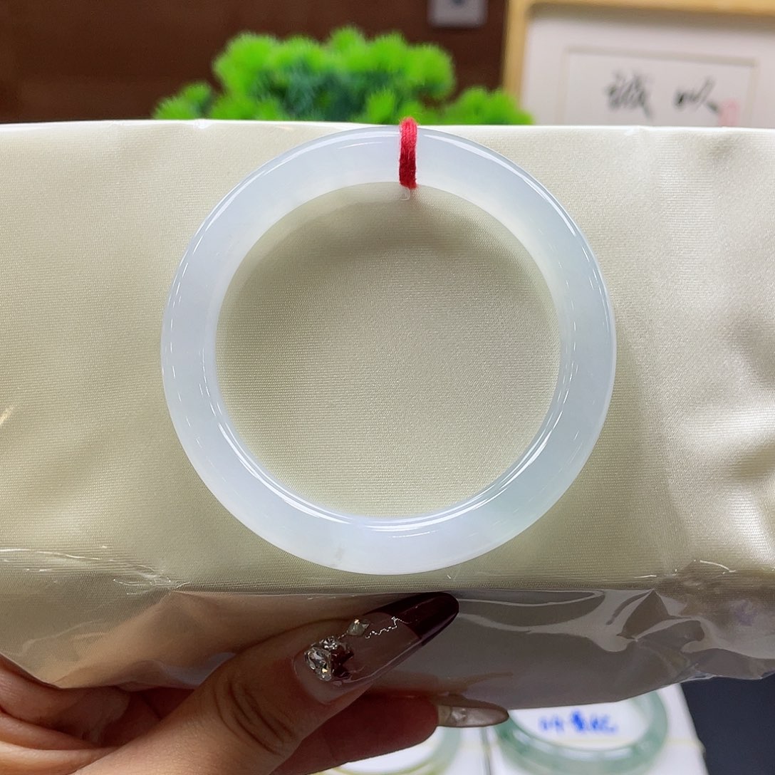 翡翠手镯未镶嵌11号链接