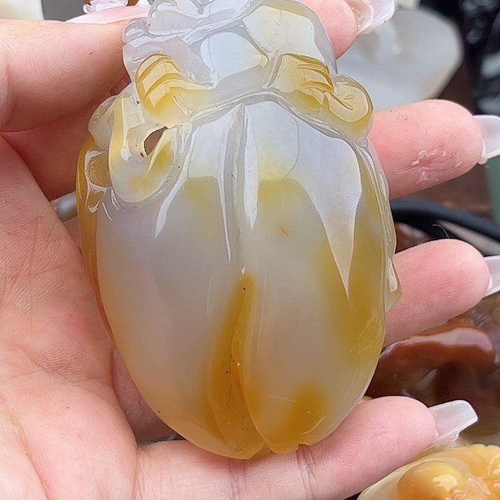 玛瑙手饰未镶嵌人**点