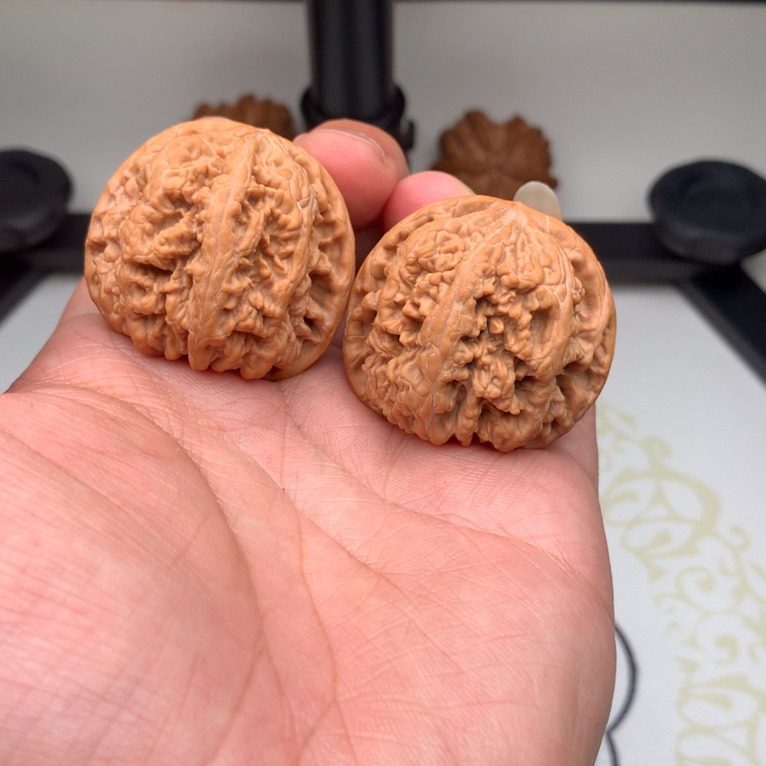 文玩核桃把件粗筋41