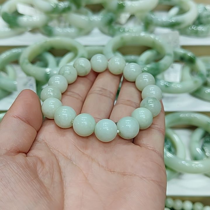 透闪石-蛇纹石玉手串未镶嵌