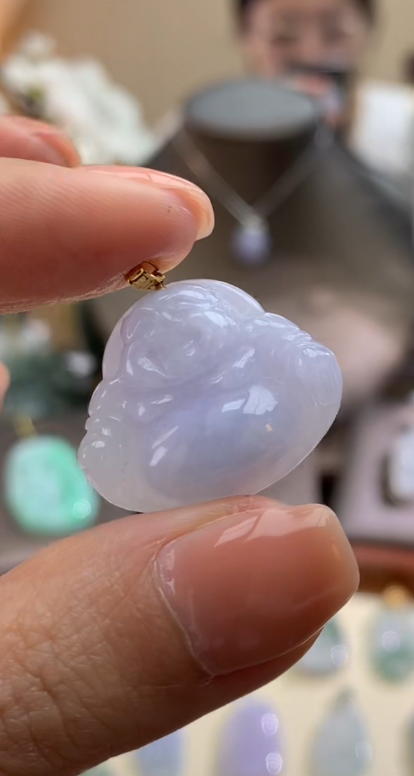 天然A货翡翠吊坠