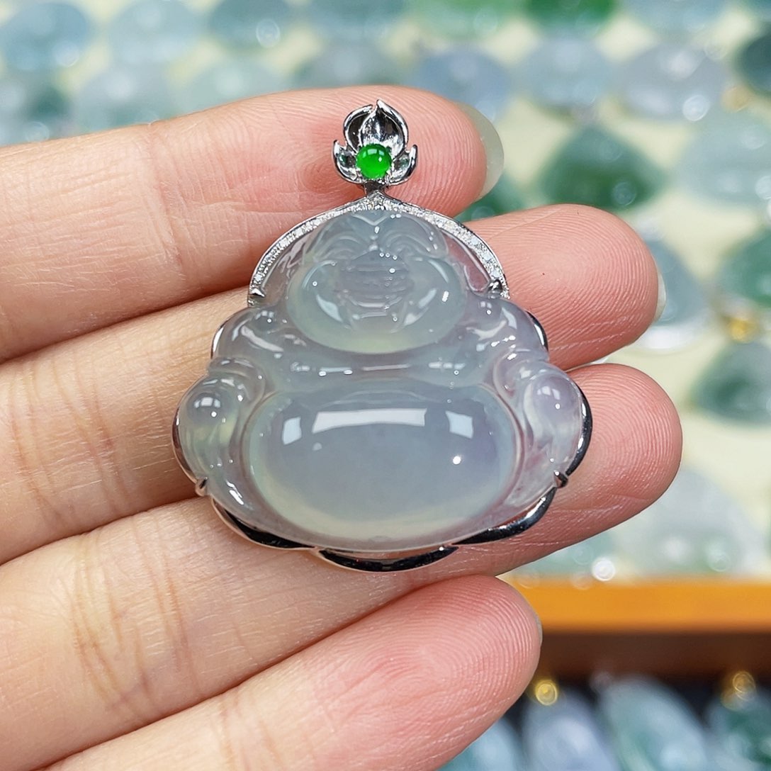 翡翠颈饰18K金镶嵌吊坠