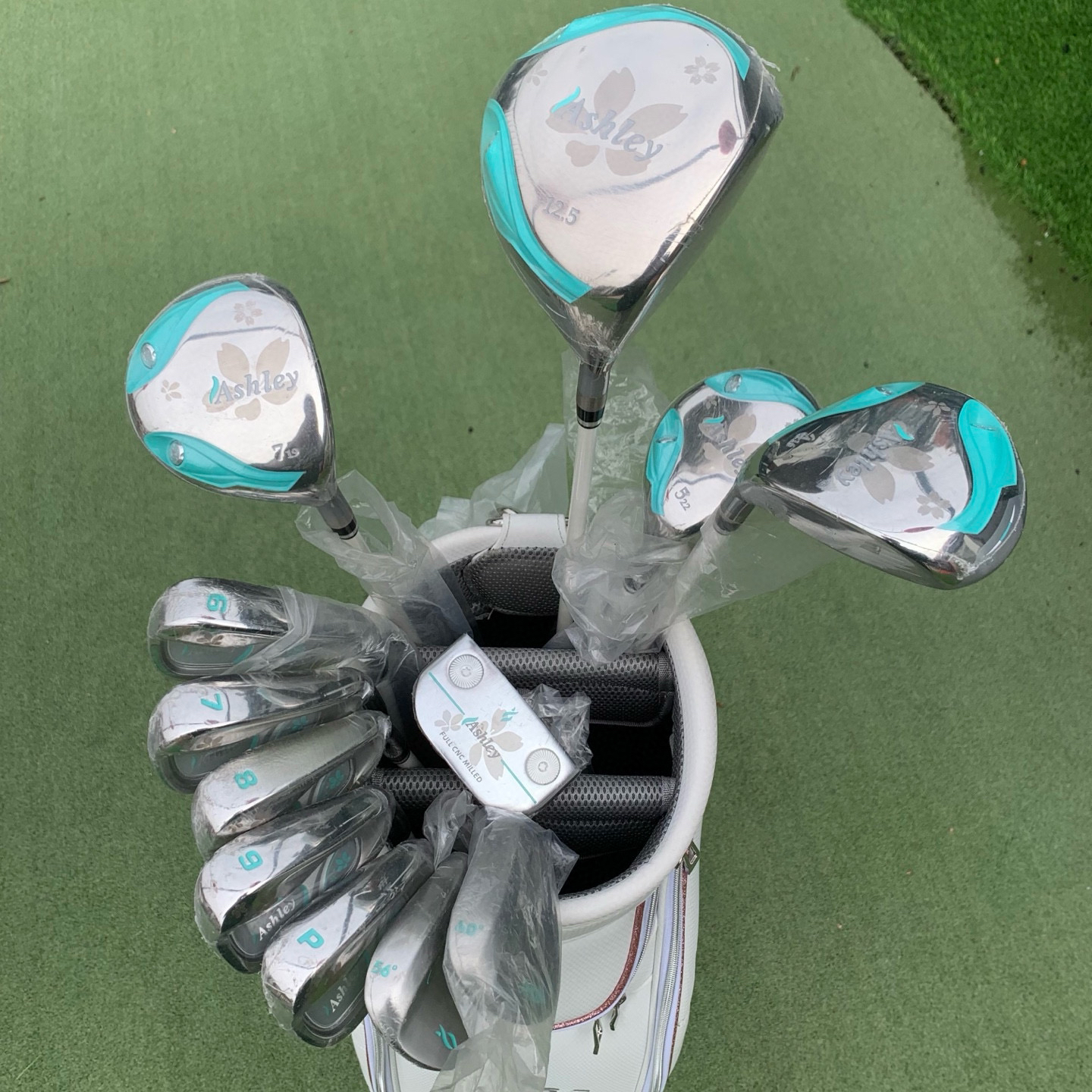 洛佩兹女士套杆四木七铁一推杆身L高尔夫球杆高尔夫球杆全套铁杆