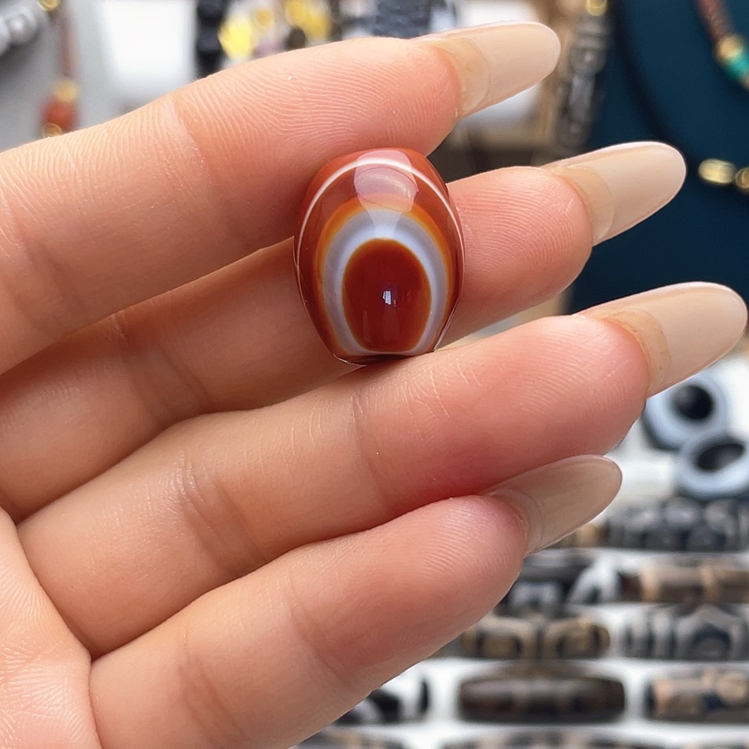 玛瑙/玉髓颈饰合金