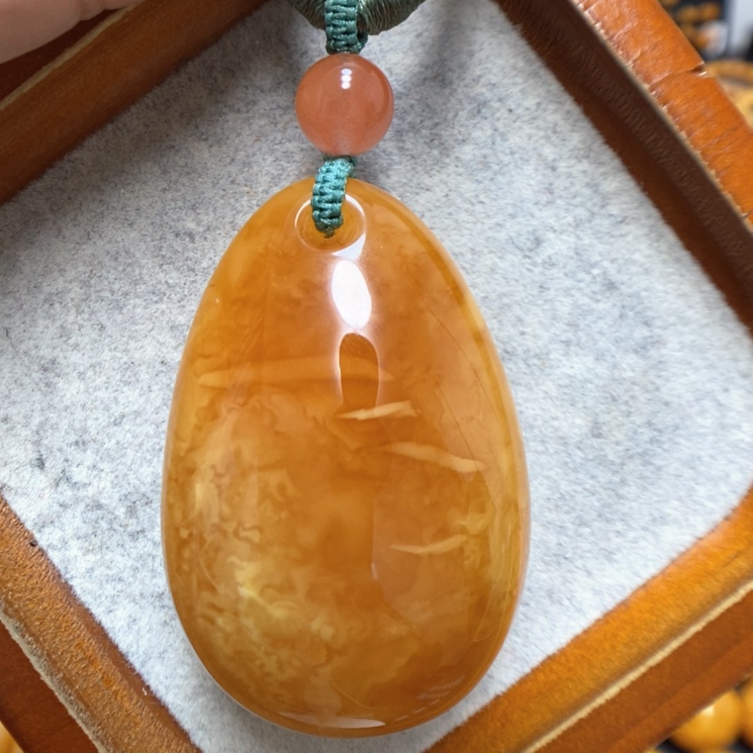 蜜蜡颈饰未镶嵌蜜蜡