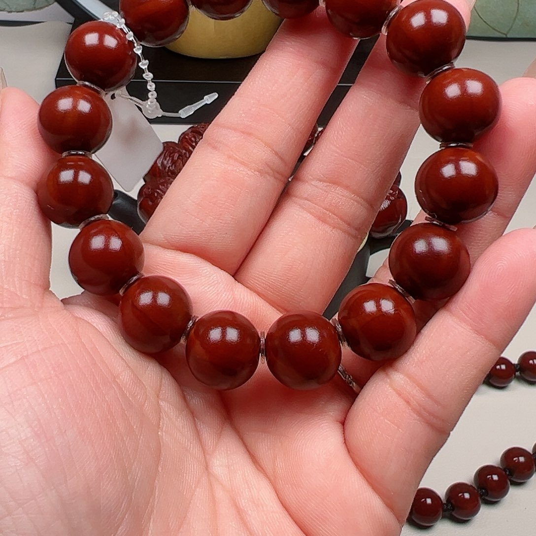 【闪购商品】橄榄核吊坠9****机橄榄。。。