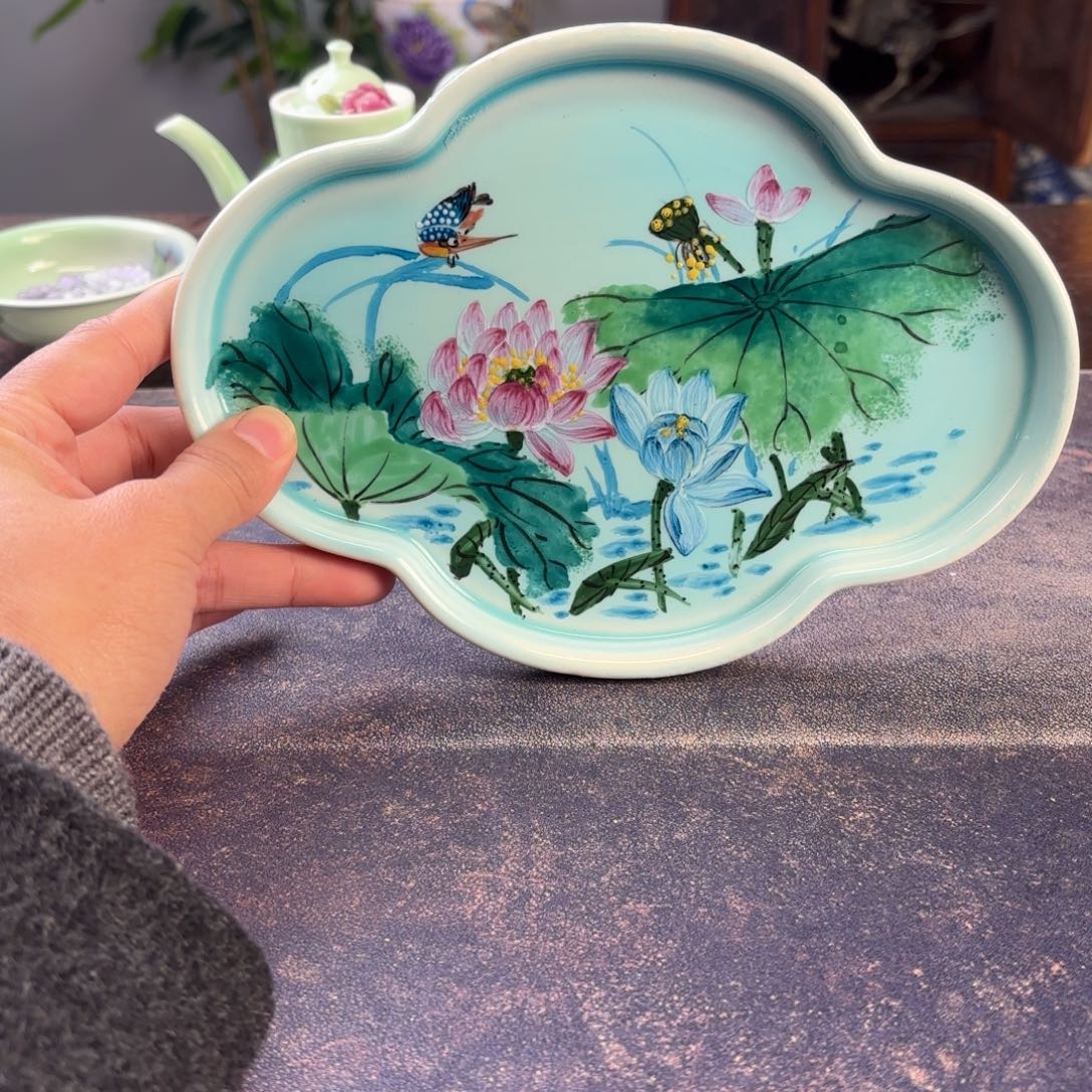 景德镇纯手工制作的瓷器