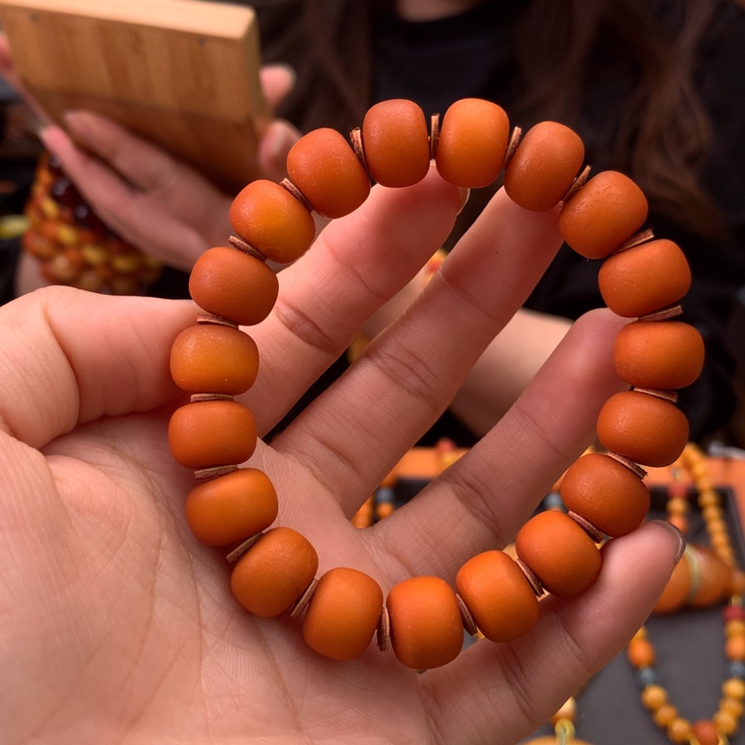 蜜蜡手串未镶嵌天然