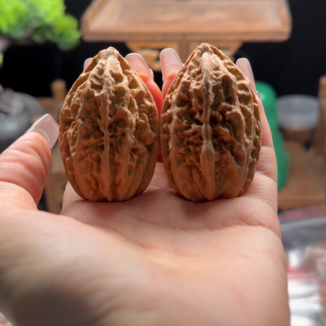 文玩核桃把件关东木子楸百核145