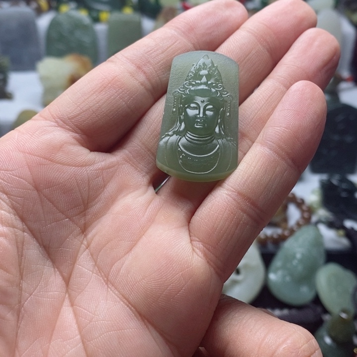 和田玉吊坠未镶嵌