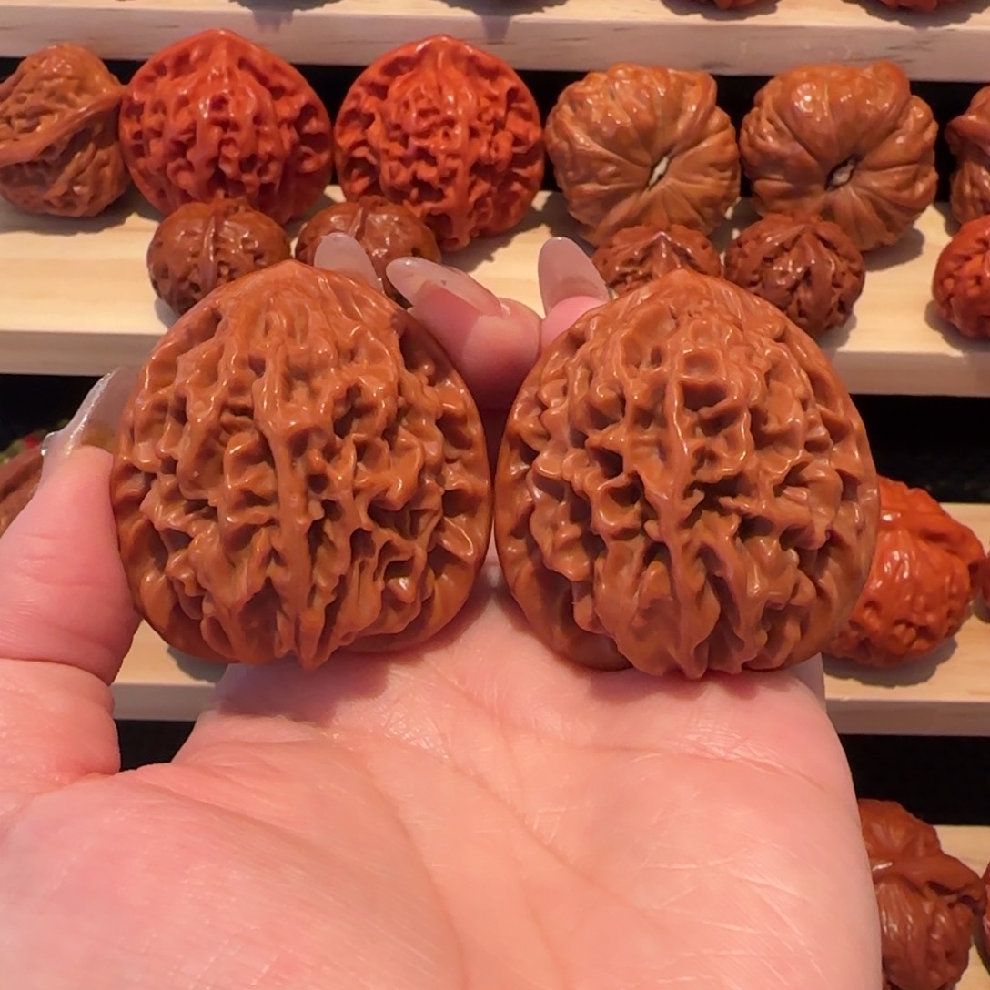 文玩核桃吊坠野生招财鼠43精品大克重60克